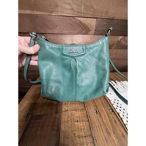 COACH Green Leather small leather Crossbody handbag bag purse